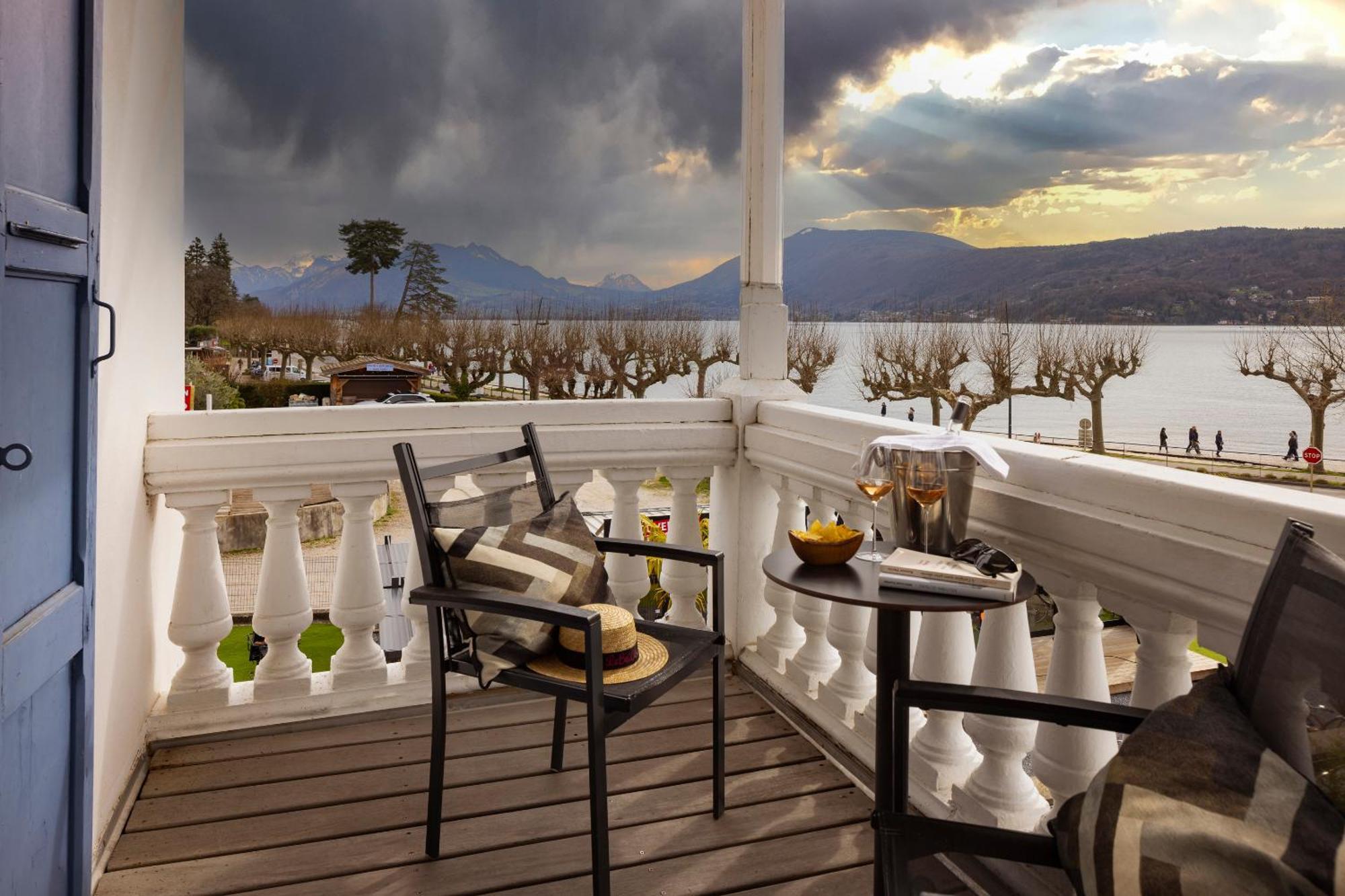 Hotel Le Bel Abri Annecy Exterior foto